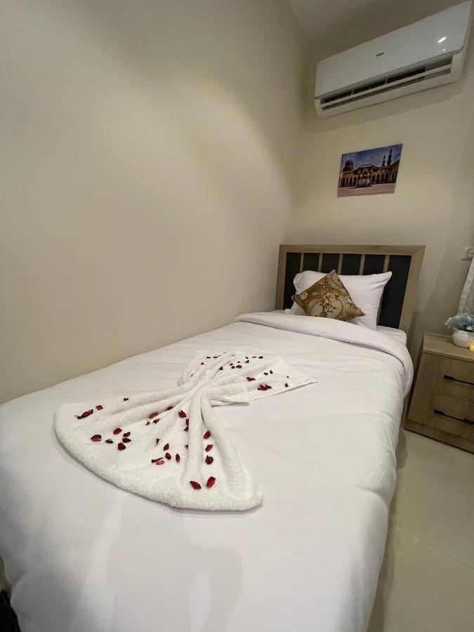Locanda Pyramids Hotel Kafrat al Jabal Bagian luar foto