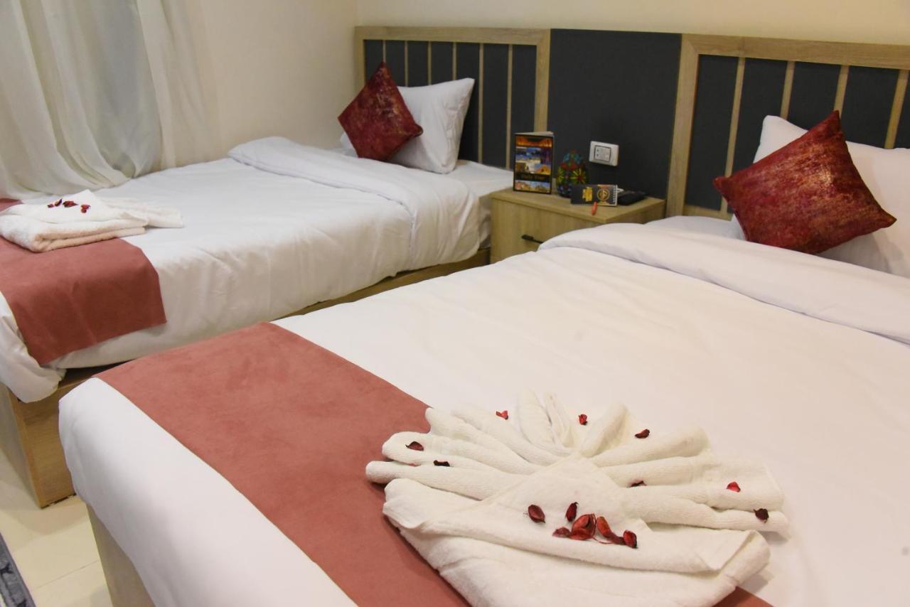 Locanda Pyramids Hotel Kafrat al Jabal Bagian luar foto